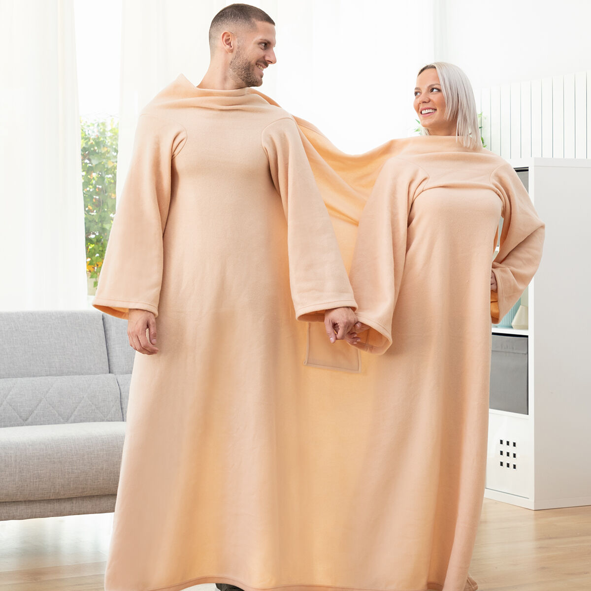 Διπλό Κουβερλί με Κεντρική Τσέπη Doublanket InnovaGoods Διπλό Κουβερλί με Κεντρική Τσέπη Doublanket InnovaGoods