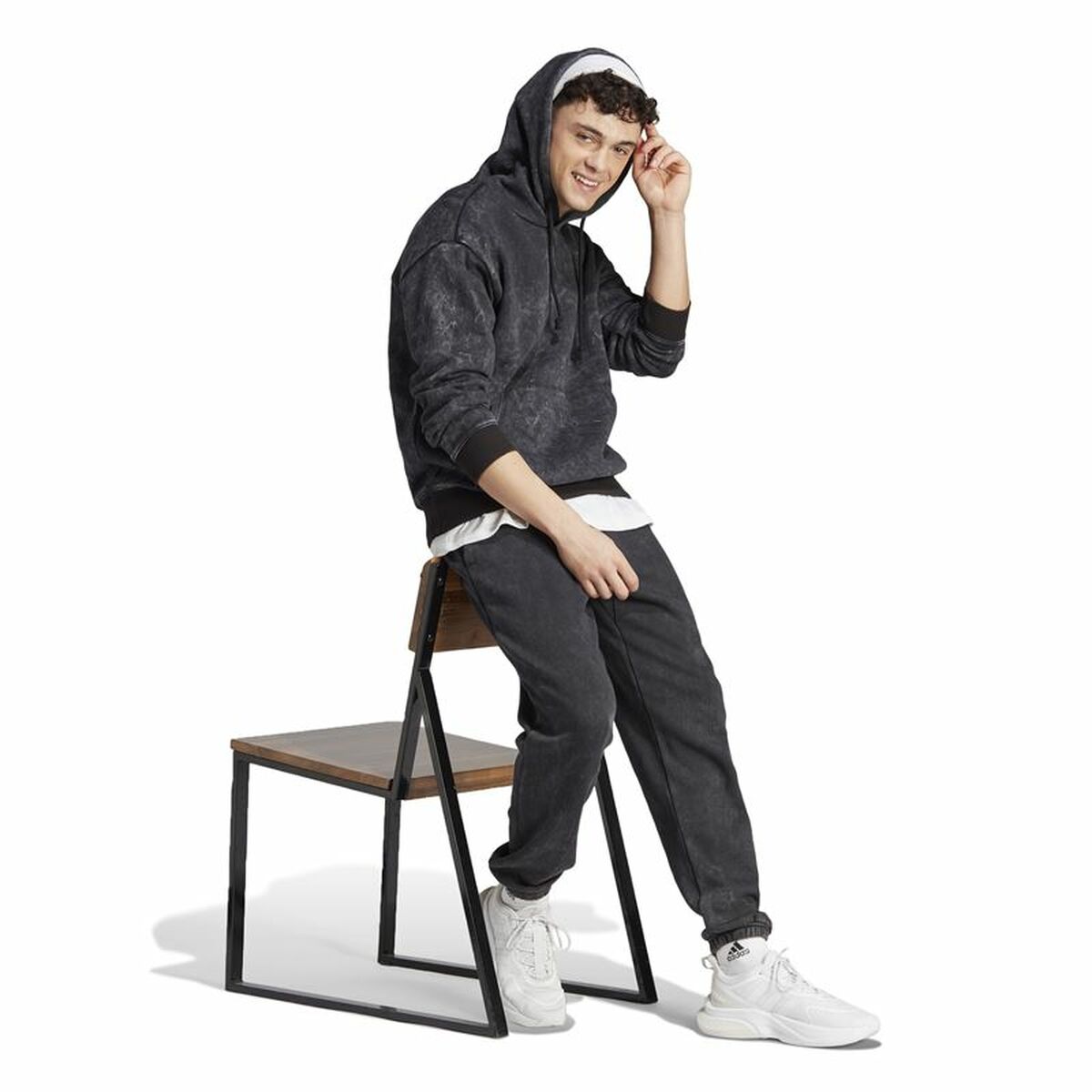 Ανδρικό Φούτερ με Κουκούλα Adidas IJ6929 Μαύρο Ανδρικό Φούτερ με Κουκούλα Adidas IJ6929 Μαύρο