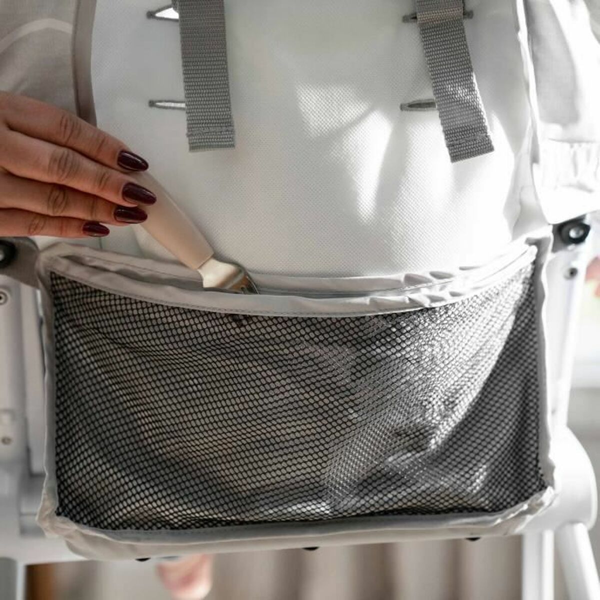 Καρεκλακι φαγητου μωρου