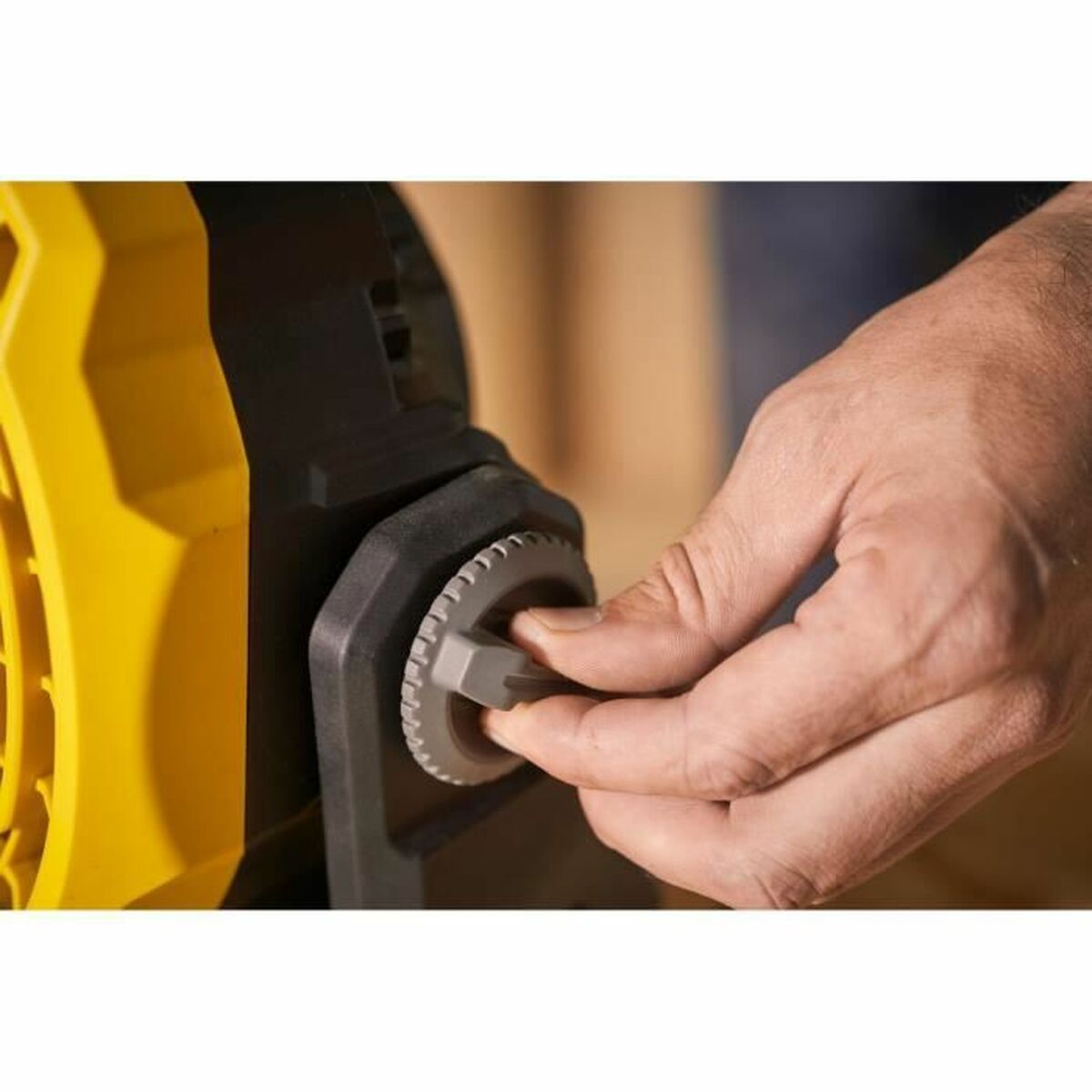 Ανεμιστήρας Stanley SFMCE001B-XJ Ανεμιστήρας Stanley SFMCE001B-XJ