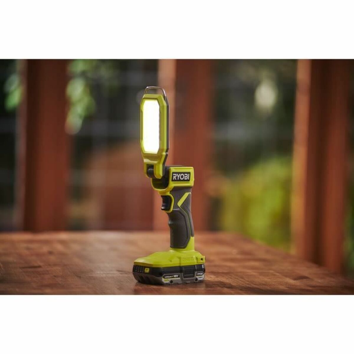 Φακός LED Ryobi 100 Lm Πράσινο Γκρι