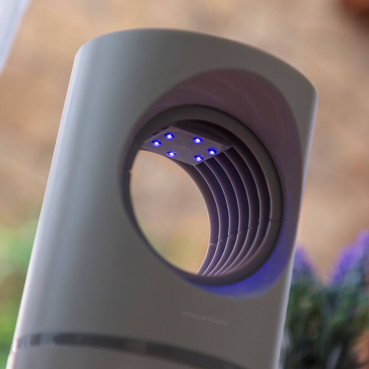 Λάμπα αναρρόφησης κατά των κουνουπιών KL Virvel InnovaGoods Λάμπα αναρρόφησης κατά των κουνουπιών KL Virvel InnovaGoods