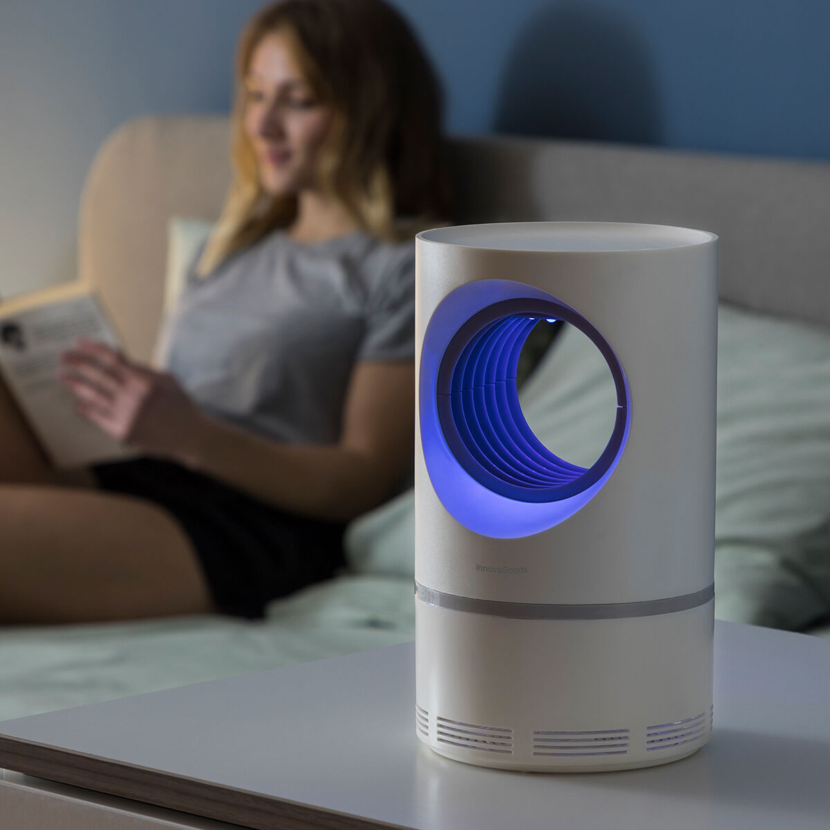 Λάμπα αναρρόφησης κατά των κουνουπιών KL Virvel InnovaGoods Λάμπα αναρρόφησης κατά των κουνουπιών KL Virvel InnovaGoods