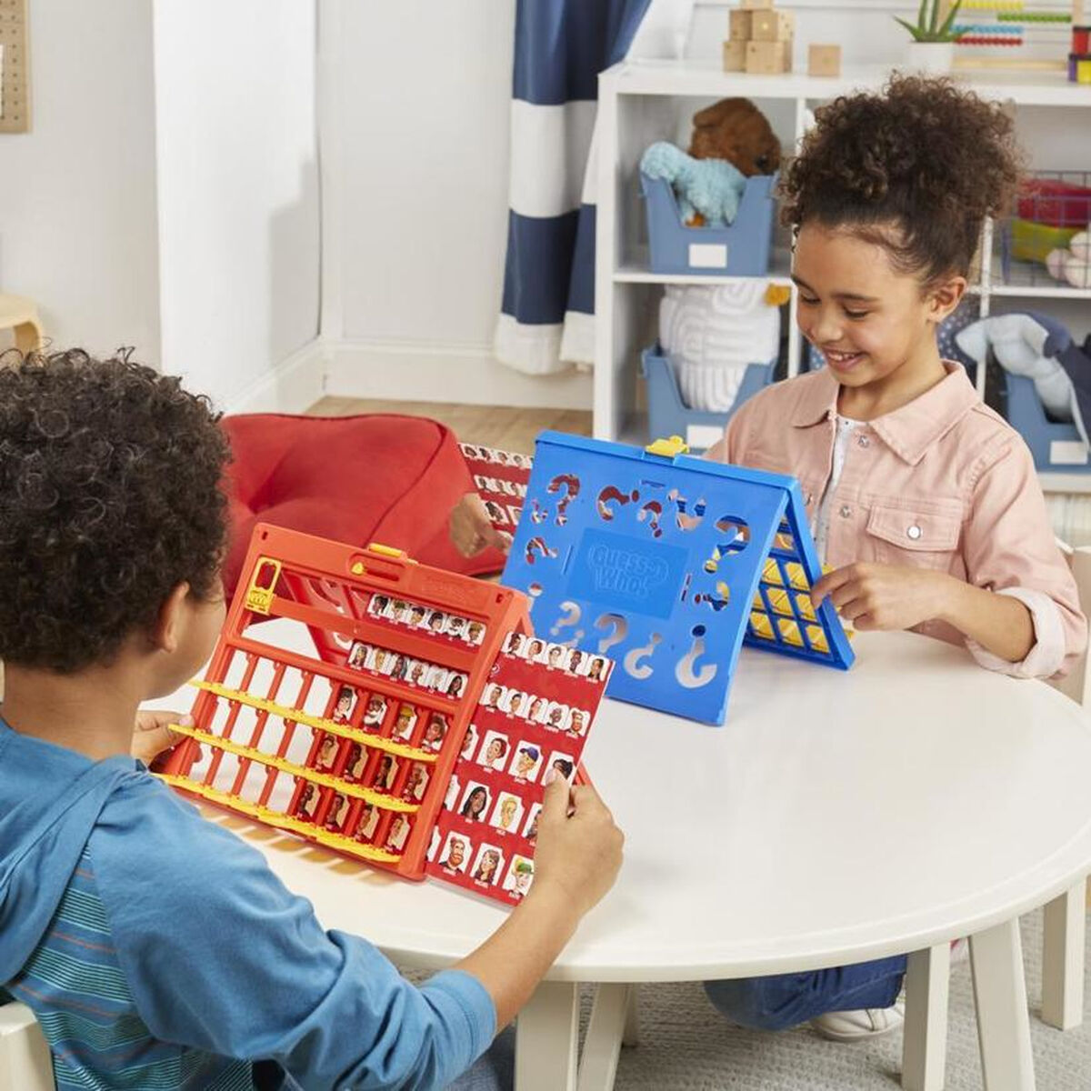 4 στη Σειρά Hasbro F6105101 (FR) 4 στη Σειρά Hasbro F6105101 (FR)