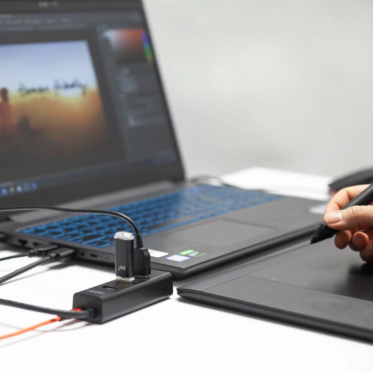 Hub USB 4 Θύρες Unitek Y-3089 Μαύρο Hub USB 4 Θύρες Unitek Y-3089 Μαύρο