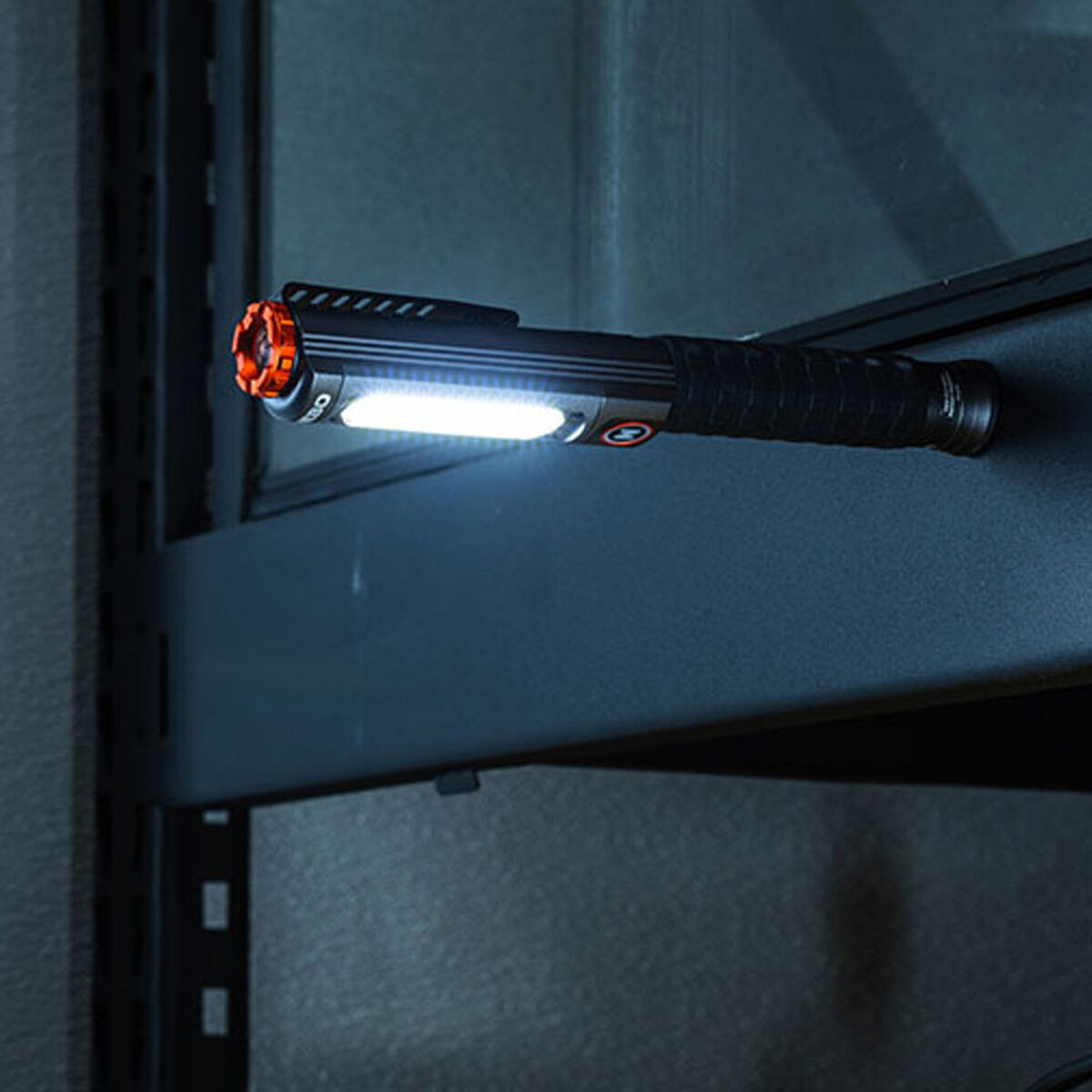Επαναφορτιζόμενος φακός LED Nebo Big Larry Pro+ 600 lm Επαναφορτιζόμενος φακός LED Nebo Big Larry Pro+ 600 lm
