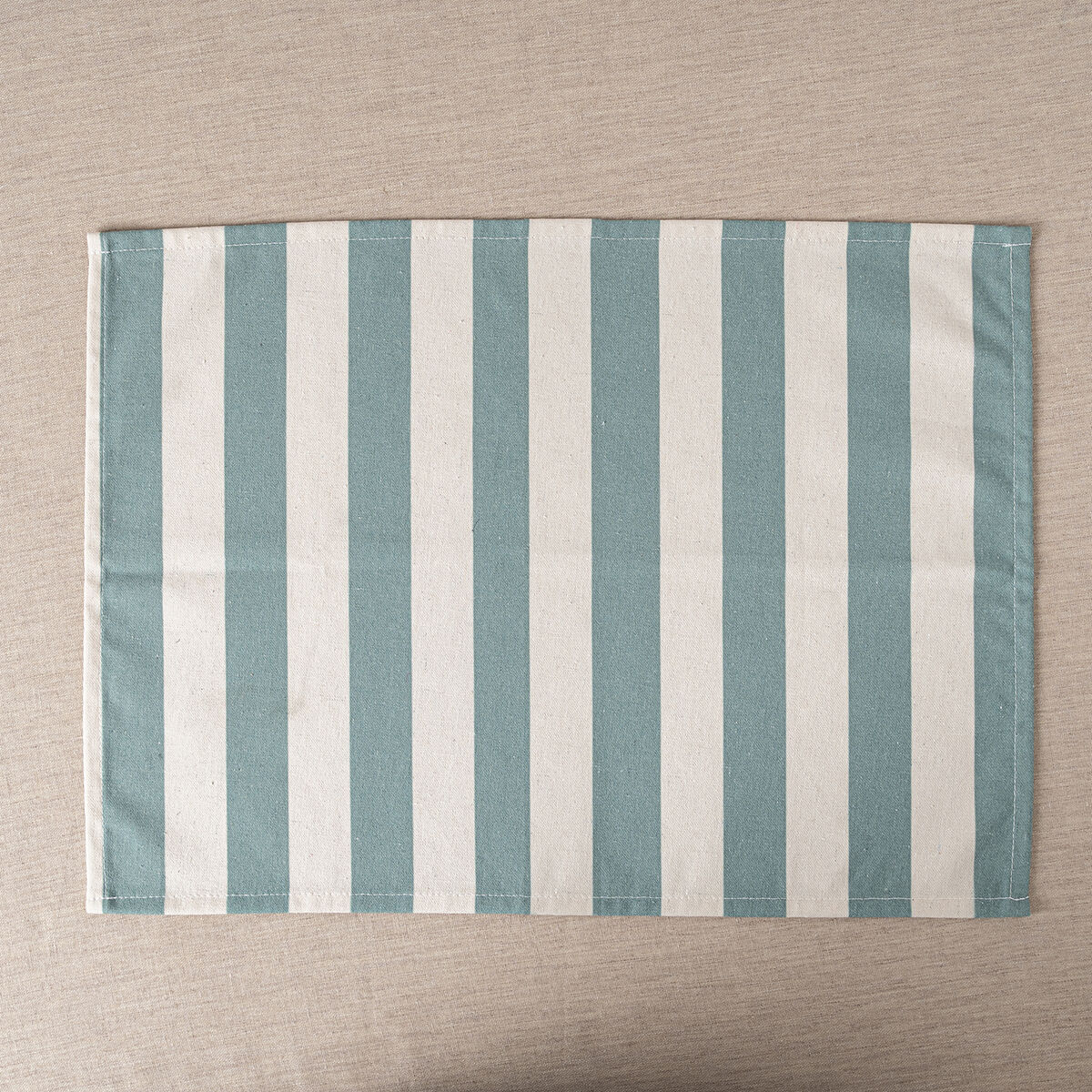 Σετ υποδοχής Vinthera Okapi Δίχρωμα Υφασμάτινο 33 x 45 cm 2 Τεμάχια Σετ υποδοχής Vinthera Okapi Δίχρωμα Υφασμάτινο 33 x 45 cm 2 Τεμάχια