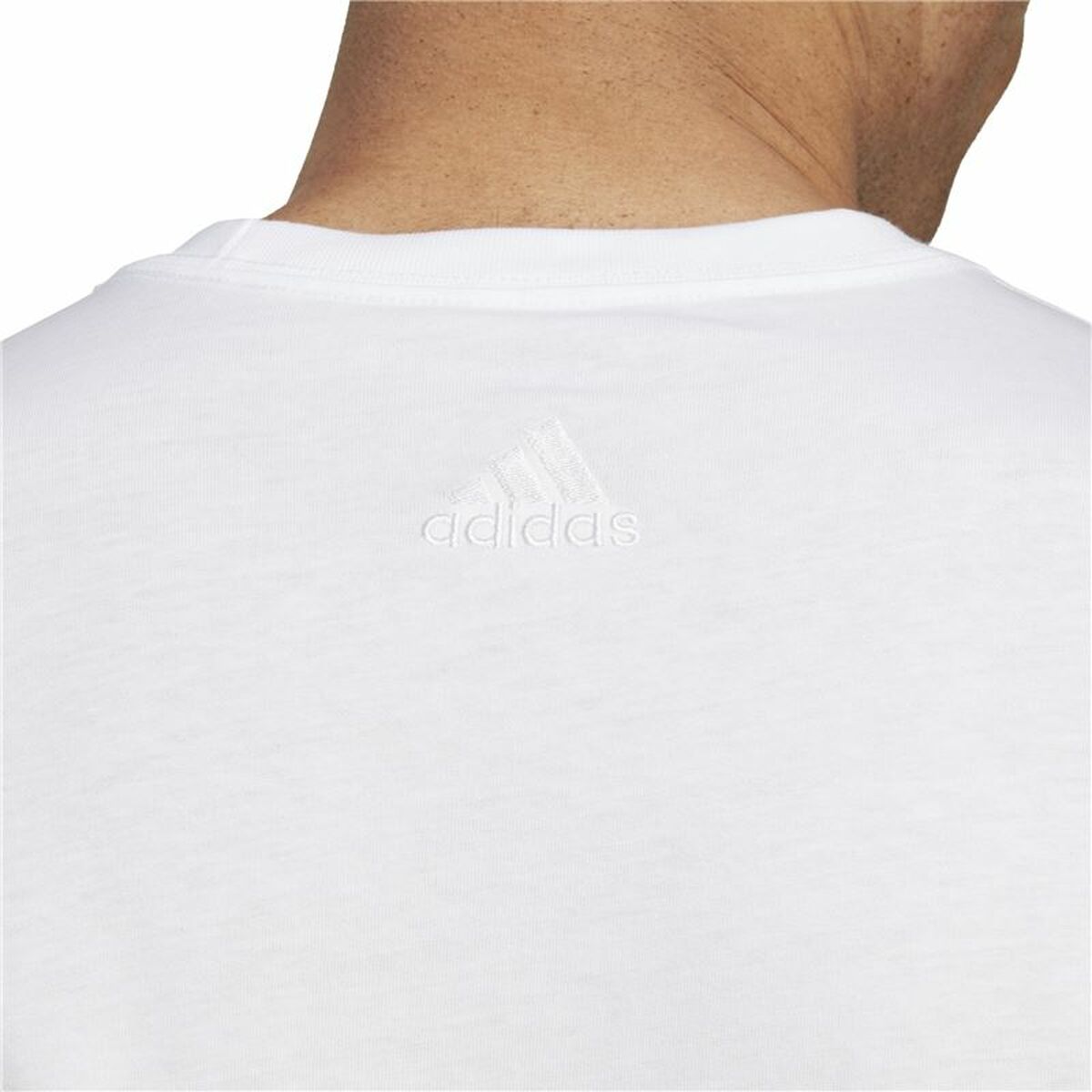 Ανδρική Μπλούζα με Κοντό Μανίκι Adidas Essentials Λευκό Ανδρική Μπλούζα με Κοντό Μανίκι Adidas Essentials Λευκό