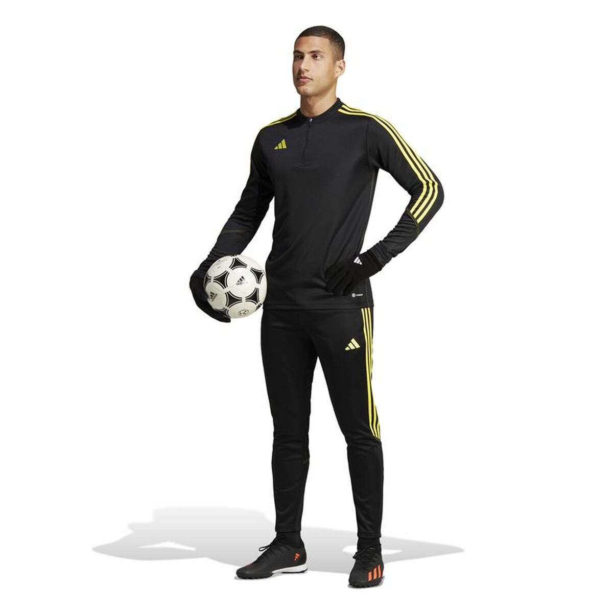 Μπλουζάκι Γυμναστικής για Ενήλικες Adidas Tiro23 Club Λευκό Μαύρο Μπλουζάκι Γυμναστικής για Ενήλικες Adidas Tiro23 Club Λευκό Μαύρο