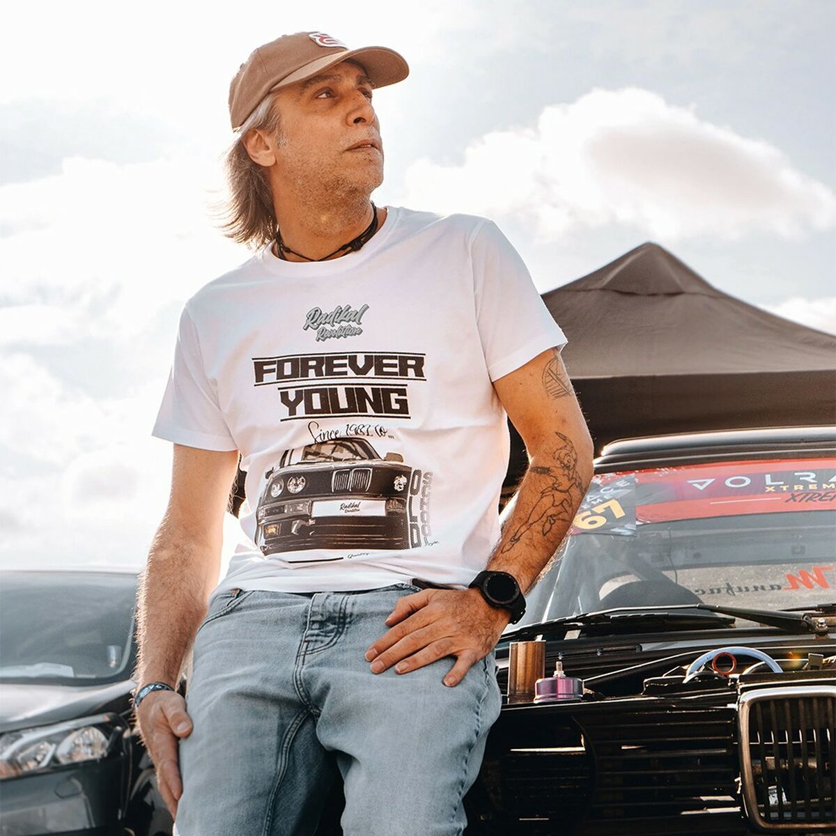 Ανδρική Μπλούζα με Κοντό Μανίκι RADIKAL FOREVER YOUNG Λευκό XL Ανδρική Μπλούζα με Κοντό Μανίκι RADIKAL FOREVER YOUNG Λευκό XL